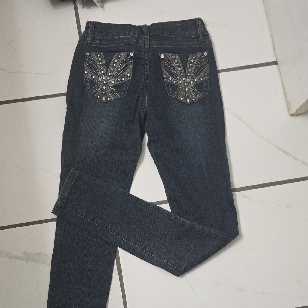 Seductions Size 3 Inseam 31, Never Worn Skinny Jeans!!